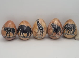5 handgeschnitzte Steineier afrikanischer Speckstein Tier Design Kenia Afrika 3,5" Set3 - Bild 1 von 13
