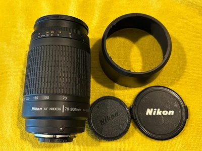 Nikon AF Nikkor 70-300 mm f/4–5.6 Telephoto Zoom Lens – Clean Optics, Tested – C - Image 1 of 4