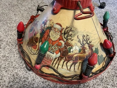 RARO NOMA DE COLECCIÓN LITOGRAFÍA ELÉCTRICA DE METAL SOPORTE DE ÁRBOL DE NAVIDAD SANTA RAINDEER Foto 1 de 4