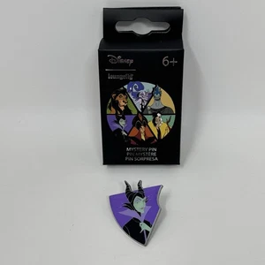 Loungefly Disney Villains 2025 Mystery Pin Triangle Puzzle - Maleficent NEW - Picture 1 of 4