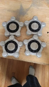 1997-99 Corvette C5 Wheel Center Cap 9592805, Set of 4 - Picture 1 of 7