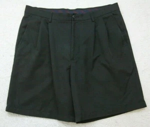 Van Heusen Dress Shorts Black Mans Polyester Pleated 36" Waist X 8.5" Inseam W8 - Picture 1 of 5