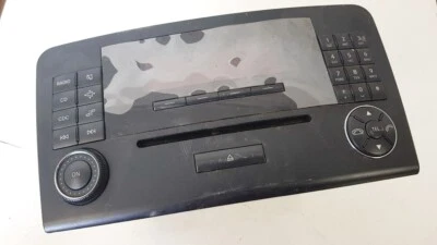 Mercedes-Benz ML-CLASS 2007 Autoradio A1648208289, mf2710 #1393639-02 - Bild 1 von 4
