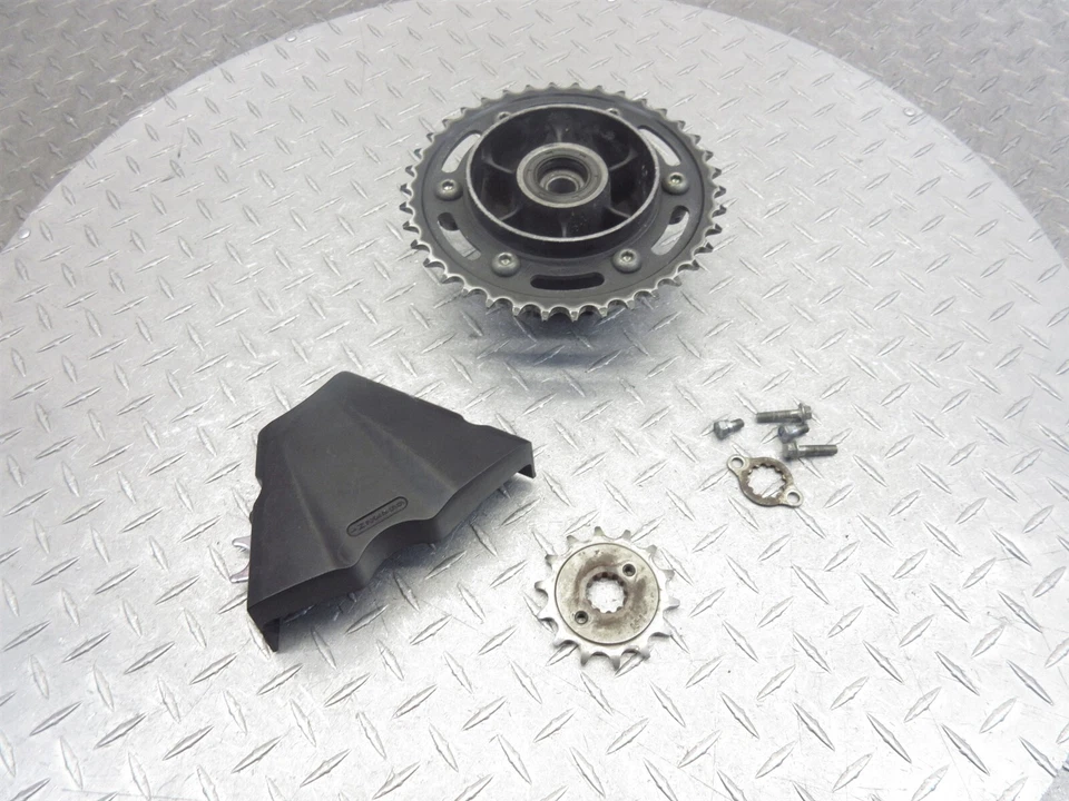 2013 11-13 Honda CBR250R CBR 250R OEM Rear Front Sprocket Hub Cover - Image 1 of 4