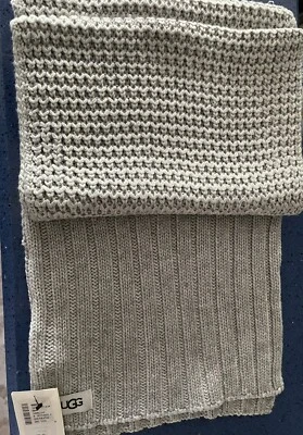 Bufanda UGG Para Mujer Gris Gruesa Mezclada Tejido con Cable Mezcla Lana Nueva con Etiquetas 10"W X 72"L $85 Foto 1 de 4