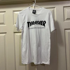Thrasher Magazine Girls White T-shirt with Black Logo Size Small NWT - Picture 1 of 7