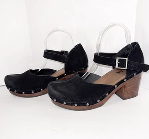 Korks Evah Clog klobiger Holz Blockabsatz schwarz Wildleder Leder Nieten Riemen Y2K 9,5 - Bild 1 von 16