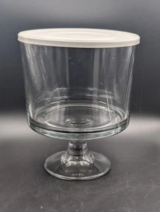Pampered Chef Glass Trifle Bowl #2832 Separate Stand & Lid in Box 3 Piece - Picture 1 of 8