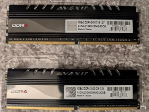 AVEXIR DDR4 RAM 4GBx2 DDR4-2400 C16 1.2V AVD4UZ124001604G-2COB - Tested - Picture 1 of 7