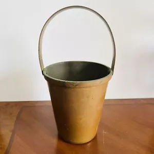 antique copper bucket - Picture 1 of 8