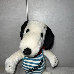 Vintage 1968 Snoopy Plush w/ Rare Vintage Lifeguard Outfit 10”. Great Condition✅ - Picture 1 of 5