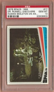 1976 Space:1999 #17 Dr Russell Discovers Human.... PSA 10 - Picture 1 of 1