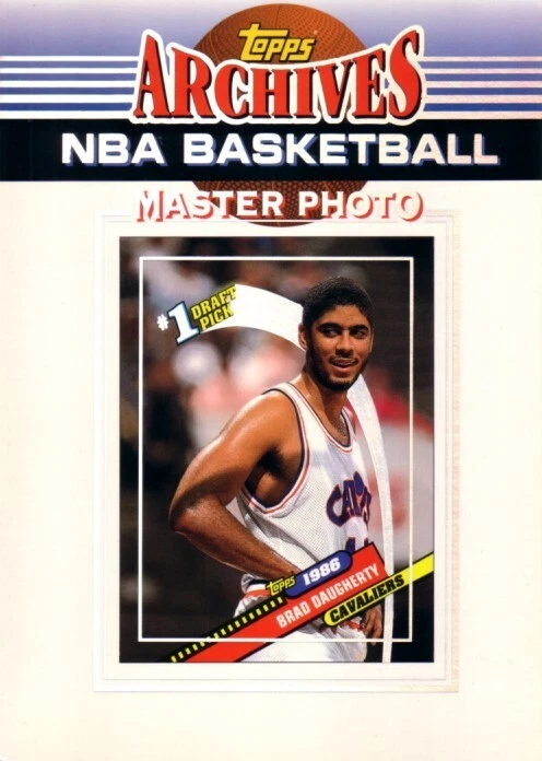 Cartão fotográfico mestre Brad Daugherty Cleveland Cavaliers 1992-93 Topps Archives 5x7 - Imagem 1 de 1