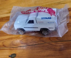 1994 HOT WHEELS ECOLAB COMPANY TRUCK PEST ELIMINATION NEW IN PACKAGE NOS - Picture 1 of 3