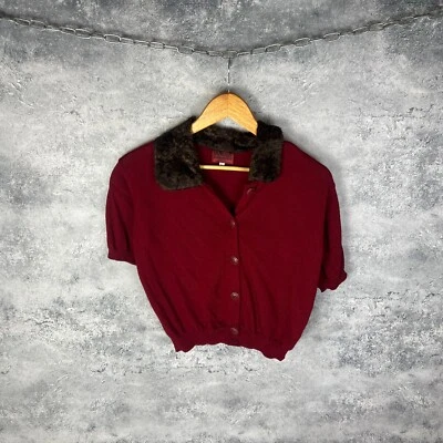 Cárdigan Versace Couture vintage L rojo tejido cuello de piel sintética manga corta Foto 1 de 4