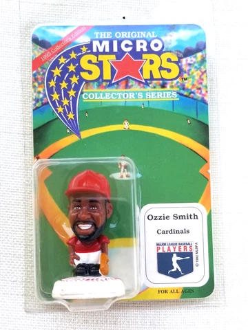 1995 Ozzie Smith~St Louis Cardinals ~Micro Stars  2-1/2'' Action Figure~NIP Cover