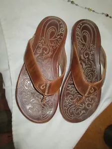 OluKai Mekila Men's Size 12 - Leather Sandals Natural Brown flip flops - Picture 1 of 5