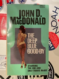 The Deep Blue Good-By by John D. MacDonald Suspense 1964 Gold Medal VG Paperback - Picture 1 of 10