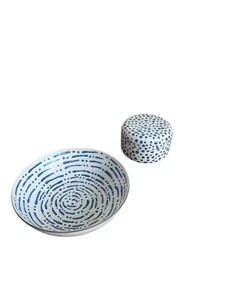 ENAMEL METAL BOWL AND BOX BLUE AND WHITE POLKA DOTS SIGNED - Picture 1 of 15