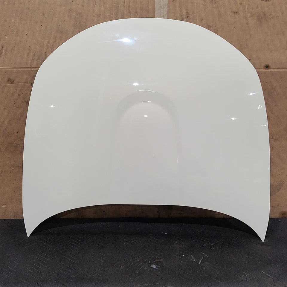 Капот 06–08 Mazda Miata MX-5 AA7401 - Изображение 1 из 4