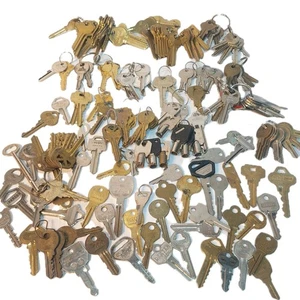 4 lb Assorted Lot of Used Cut Keys. Old Cars & Home Keys ilco Taylor Corbin Yale - Picture 1 of 24