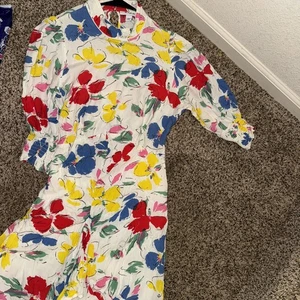 RIXO Women's Size 10 White Floral Mock Neck Cascade Ruffle Midi Dress - Picture 1 of 6