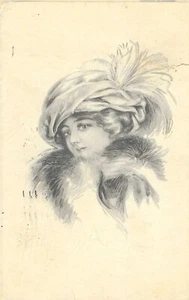 Postal de felicitación vintage Schlesinger Bro mujer victoriana dama piel - Imagen 1 de 2