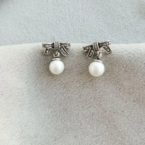Pandora Sparkling Bow Silver Pearl Drop Earrings - Picture 1 of 3
