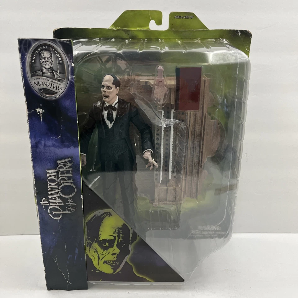 The Phantom of the Opera Figure Universal Monsters Diamond Select 2012 NIP READ - Image 1 of 4