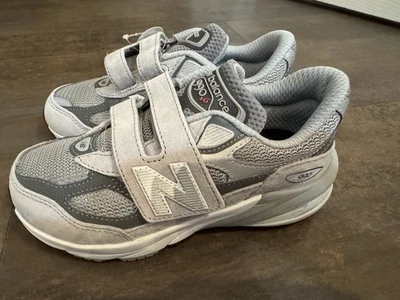 NIB New Balance 990v6 Kids Hook and Loop Sneaker Grey US Kids Size 13 W - Image 1 of 4