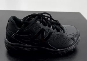 New Balance Shoes Boy Size 11 M 680 Black Leather Low Top Lace Up Casual Sneaker - Picture 1 of 12