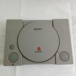 Unidad principal SONY PlayStation, gris, funcionamiento confirmado, precio negociable - Imagen 1 de 4