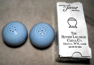 FIESTA SALT AND PEPPER SHAKER PERIWINKLE BLUE - Picture 1 of 6