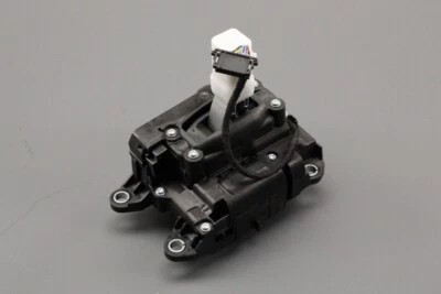 Genuine Audi A4 S4 B9 A5 S5 gear selector mechanism (RHD) 8W2713041Q - Image 1 of 4