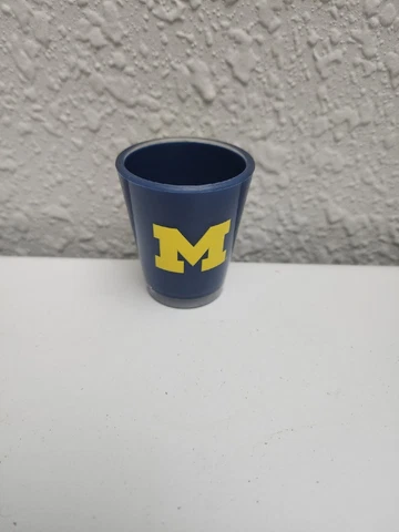Michigan Wolverines Plastic Shot Glass Cover