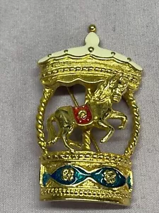 TRIFARI Signed Carousel Horse Trembler Brooch 2" in size - Picture 1 of 10