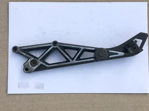 1984 Kawasaki ZX550 GPZ 550 Left Foot Peg Bracket - Picture 1 of 9