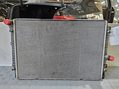 Volkswagen Jetta 2012-2018 sedán radiador 1,8 L para modelos base con motor de gasolina Foto 1 de 4