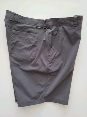 Pantalones Cortos Exofficio Talla 42 x 10" ELASTIZADOS Nylon Gris Exterior con Bolsillo Oculto  Foto 1 de 4