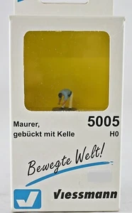 Viessmann HO 5005 Maurer gebückt mit Kelle, bewegt, Neu mit OVP - Bild 1 von 2