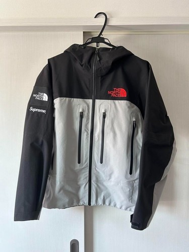 Giacca Supreme® x The North Face® con cuciture nastrate Grigio Taglia M FW22