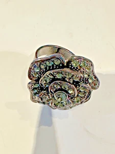 Adjustable Rose-Covered Crystal Ring Black & Clear - Bild 1 von 4