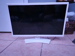 24 Inch And 32 Inch TV - Picture 1 of 2