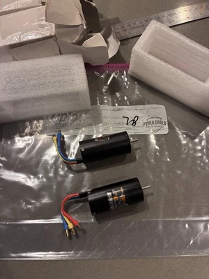 78. Nuevo Par de motores sin escobillas Edf para avión modelo Balsa R/C Foto 1 de 4