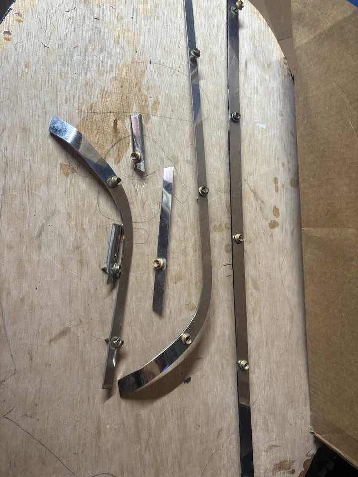 Tapicería de techo cromada Cadillac Dts 07-11 Foto 1 de 4