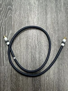 Monster Datalink IDL 100 Coaxial Digital RCA Cable 3.2 ft - Picture 1 of 4