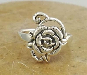ELEGANTE ANILLO FLOR ROSA PLATA ESTERLINA talla 6 estilo# r0120 - Imagen 1 de 2