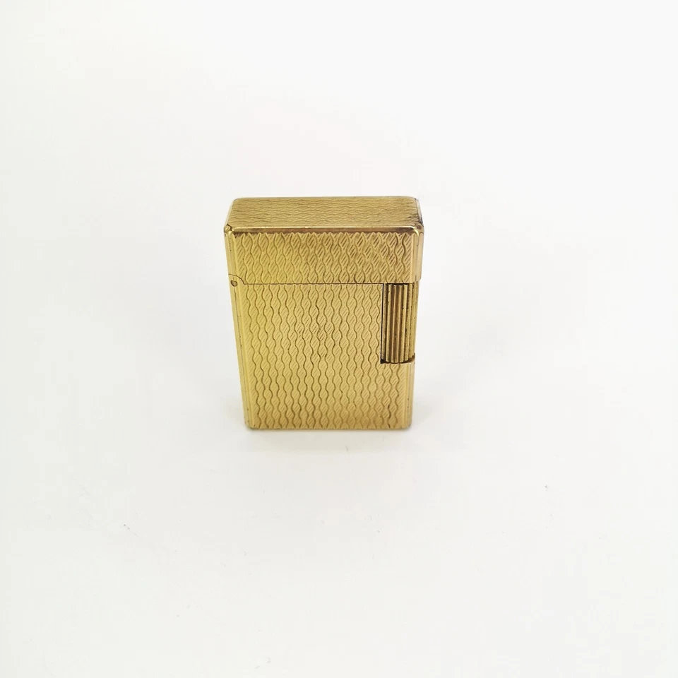 Mechero  St.Dupont chapado en oro de segunda mano - Imagen 1 de 3