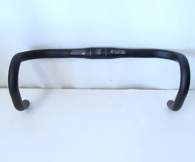 ~ Bonito manillar de bicicleta de carretera Ergo de aleación FSA FULL SPEED FORWARD RD300 31,8 x 42 cm ~ Foto 1 de 4