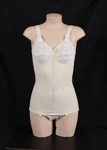 Original Vintage "I CAN'T BELIEVE IT'S A GIRDLE" All In One 36B Style #2532 - Picture 1 of 2
